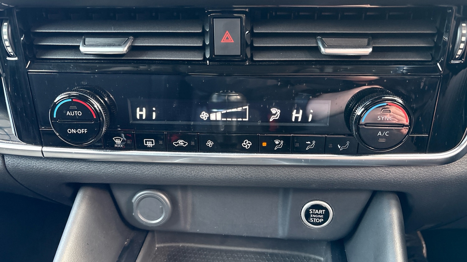 Used Nissan Qashqai 2022 for sale - 77847610: Photo 40