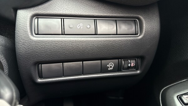 Used Nissan Juke 2024 for sale - 76198067: Photo 39