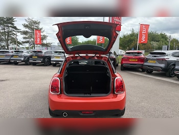 Used MINI Hatch 2018 for sale - 78488897: Photo
