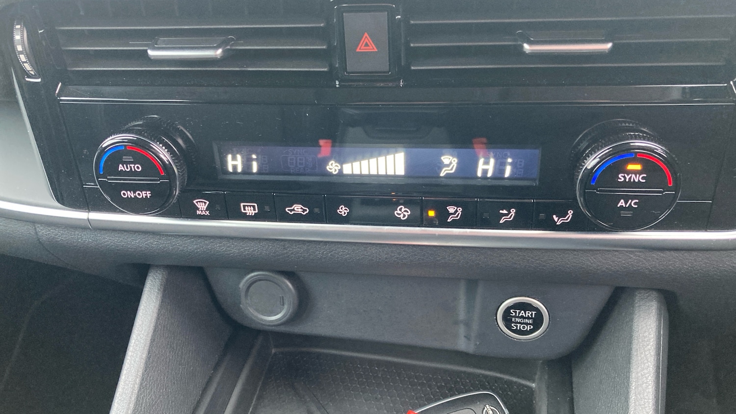 Used Nissan Qashqai 2024 for sale - 77300934: Photo 28