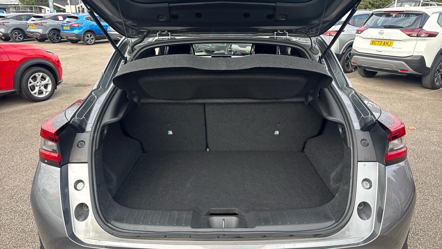 Used Nissan Juke 2021 for sale - 76146519: Photo 4