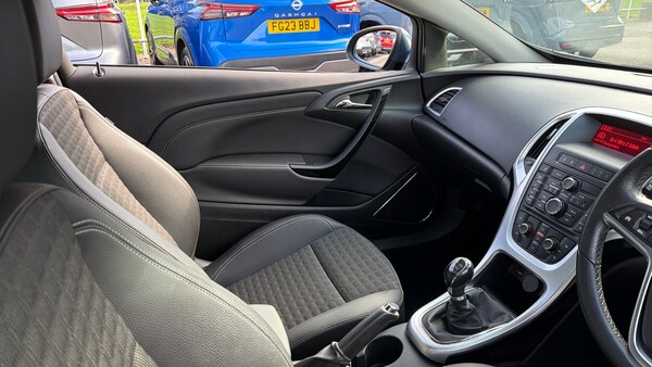 Used Vauxhall Astra GTC 2015 for sale - 76231570: Photo 14