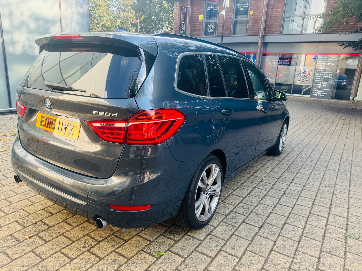 Used BMW 2 Series 2016 for sale - 76126439: Photo 6