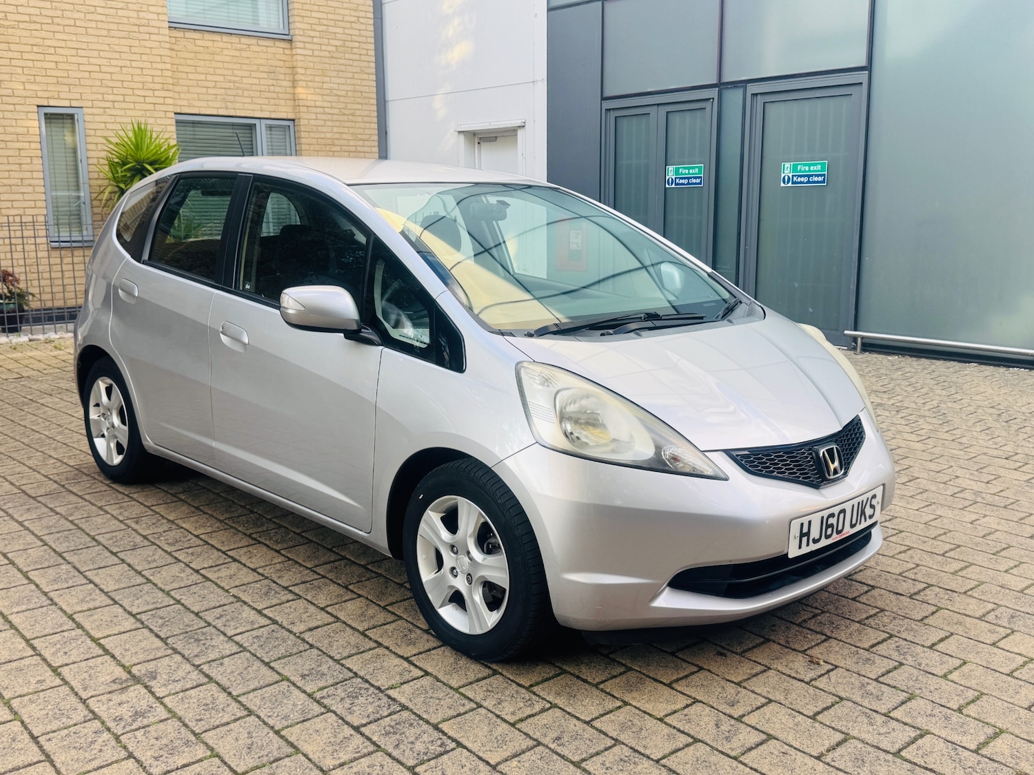 Used Honda Jazz 2010 for sale - 76126549: Photo 13