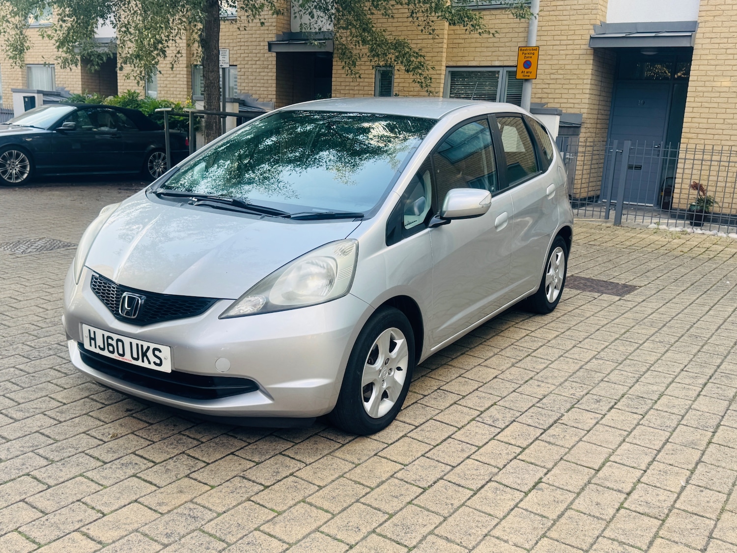Used Honda Jazz 2010 for sale - 76126549: Photo 15