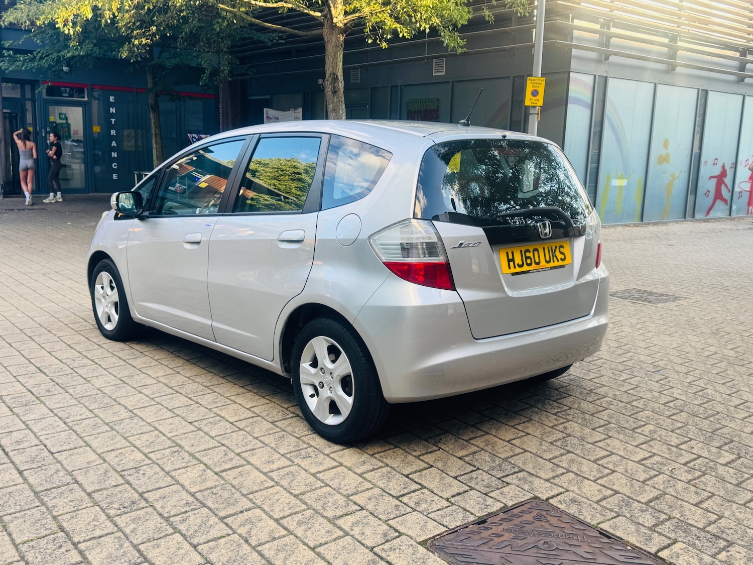 Used Honda Jazz 2010 for sale - 76126549: Photo 17