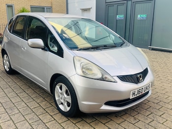 Used Honda Jazz 2010 for sale - 76126549: Photo