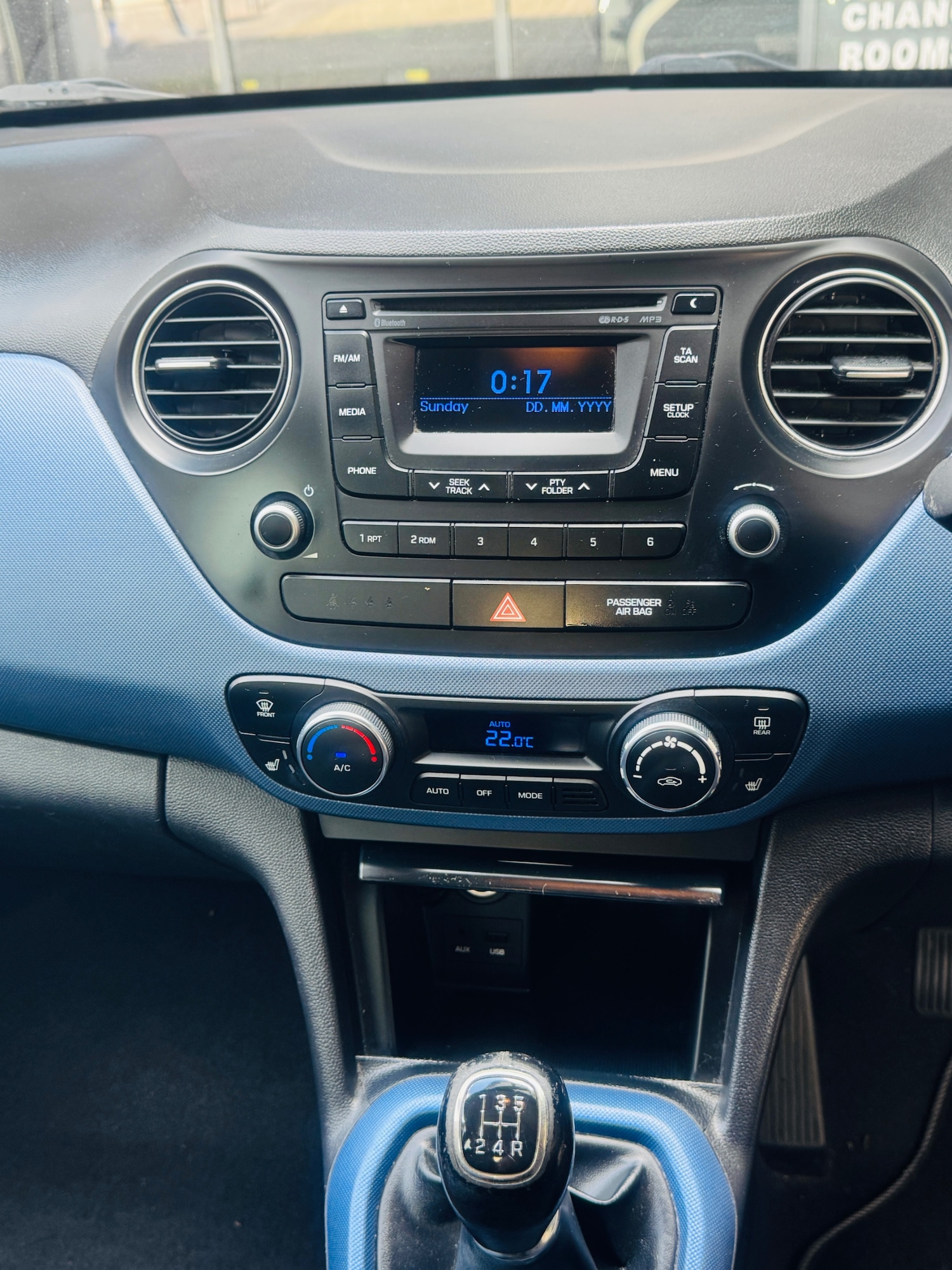 Used Hyundai i10 2016 for sale - 76126517: Photo 25