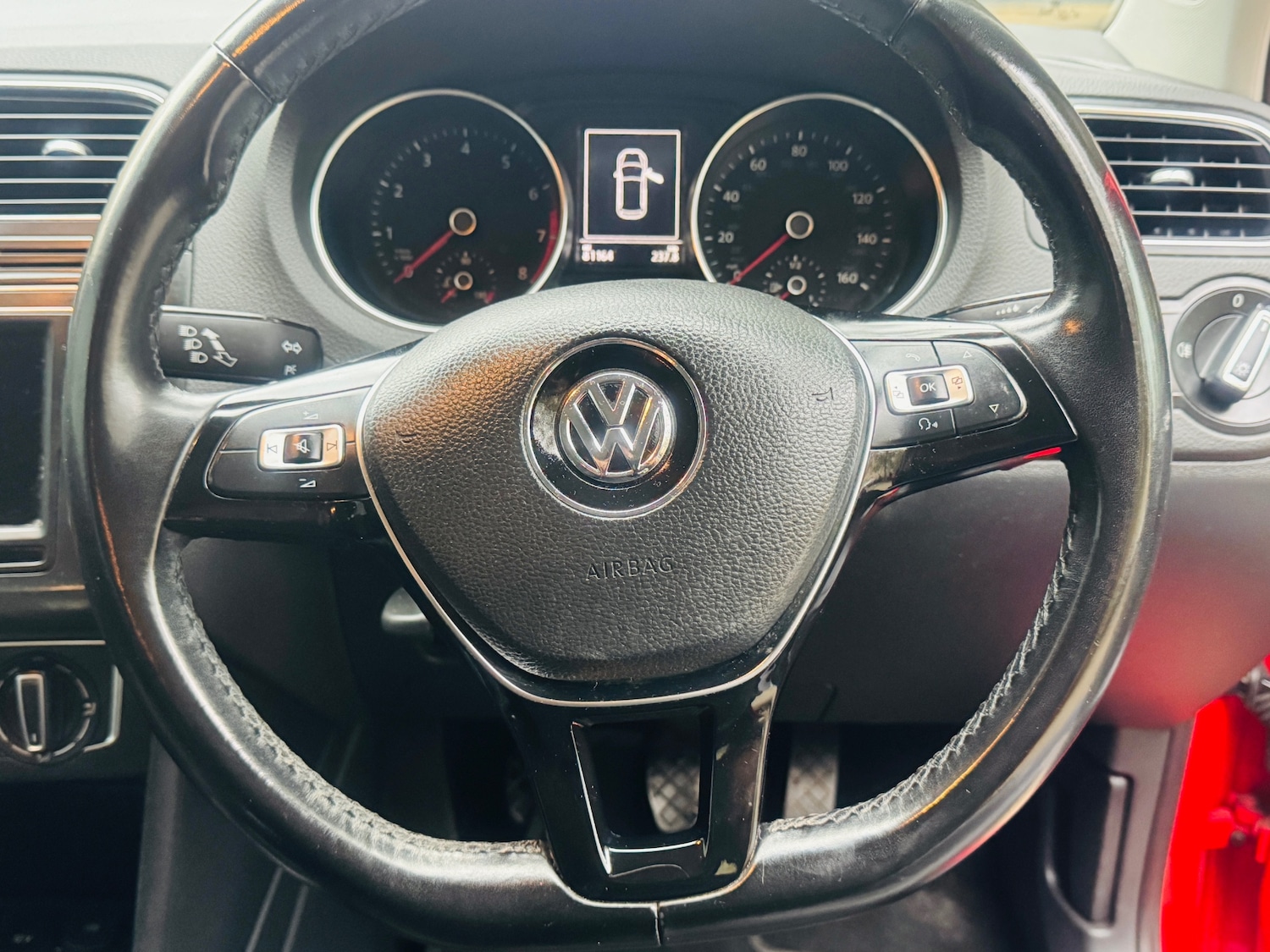 Used Volkswagen Polo 2016 for sale - 76488548: Photo 27