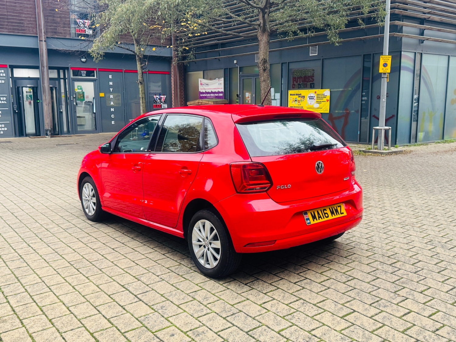 Used Volkswagen Polo 2016 for sale - 76488548: Photo 7