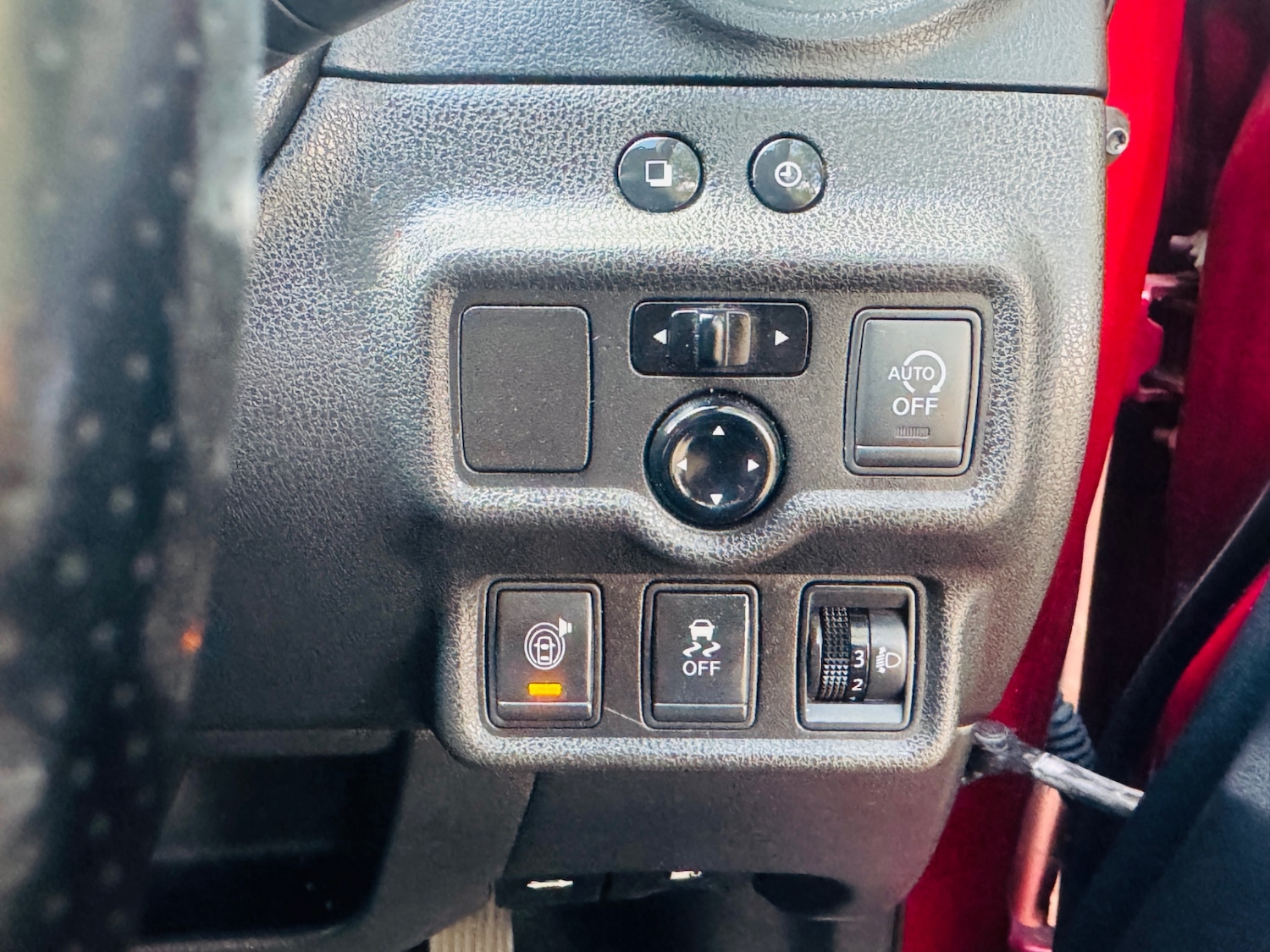 Vehicle 28