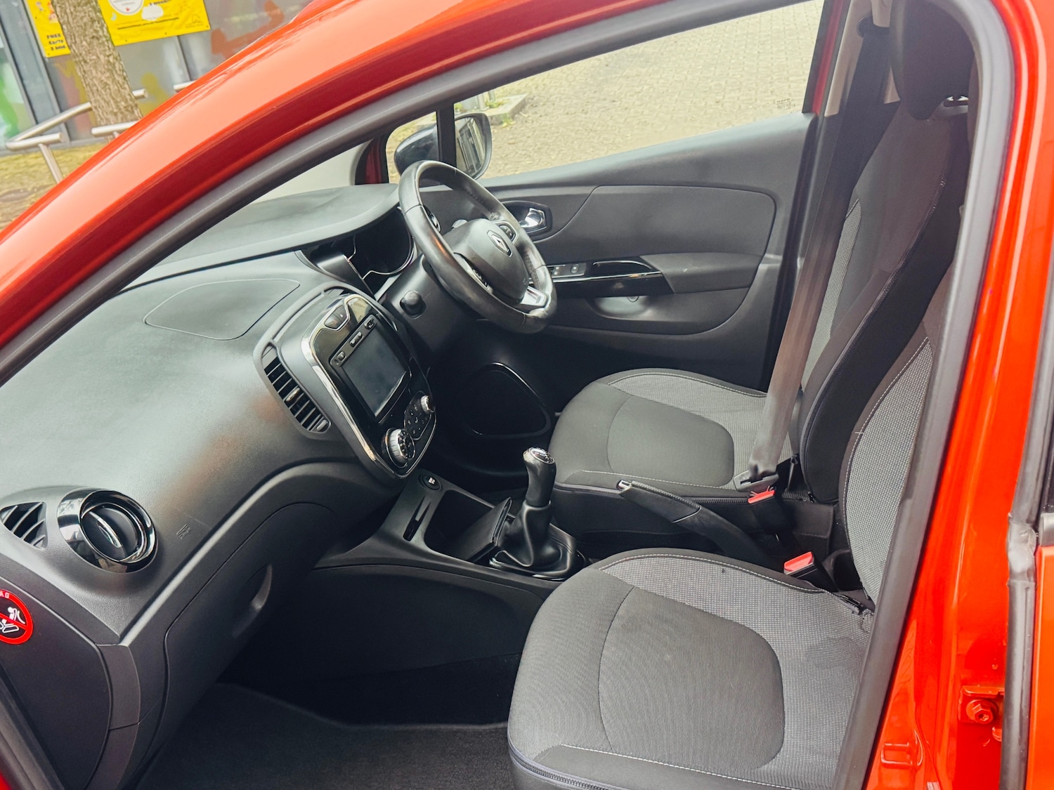 Used Renault Captur 2016 for sale - 76589744: Photo 22