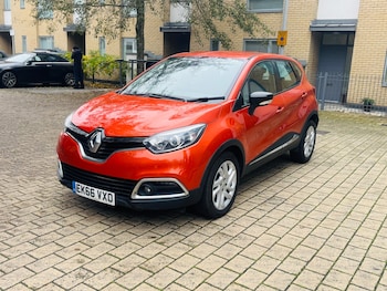 Used Renault Captur 2016 for sale - 76589744: Photo