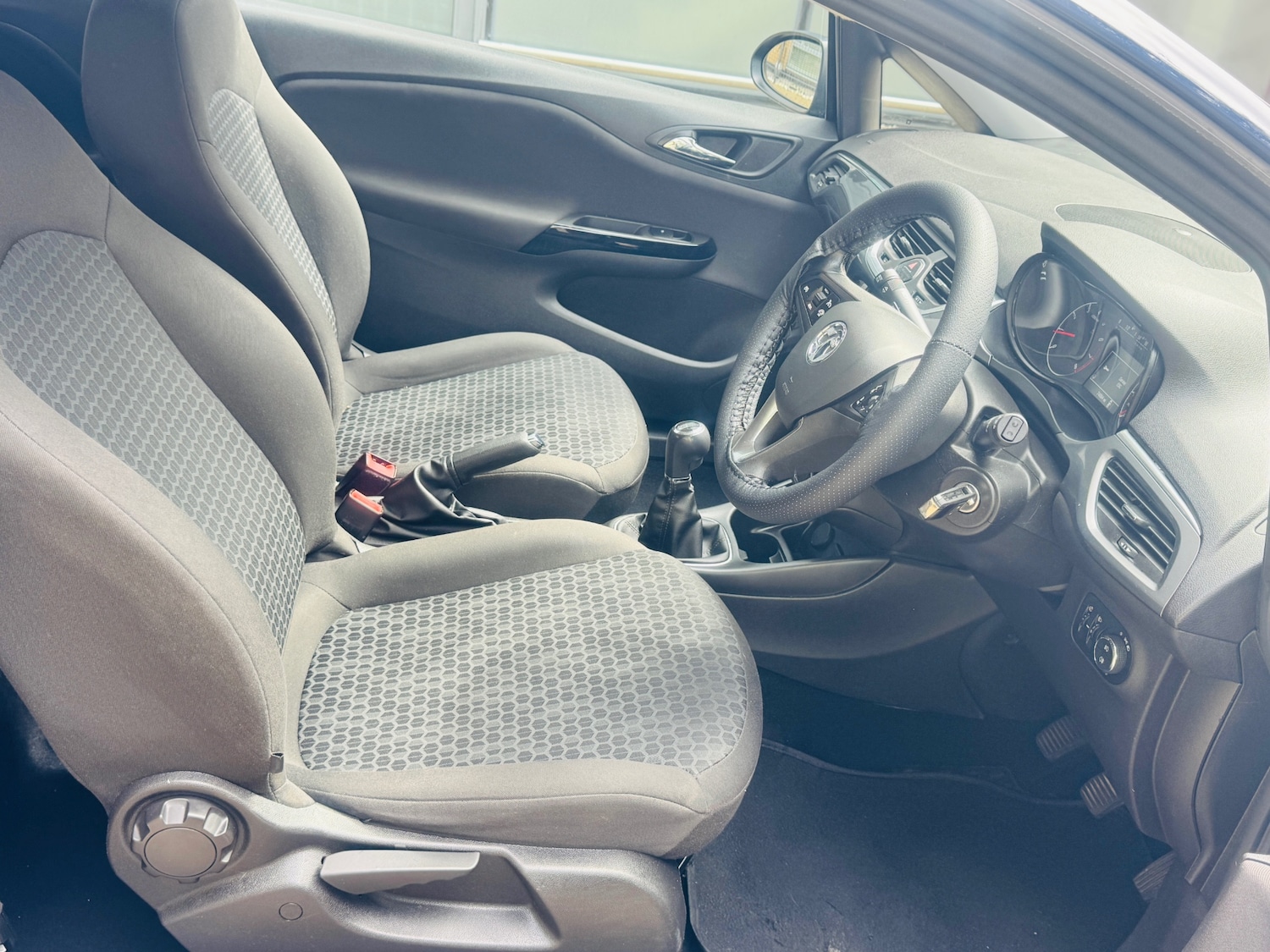 Used Vauxhall Corsa 2016 for sale - 76127121: Photo 20