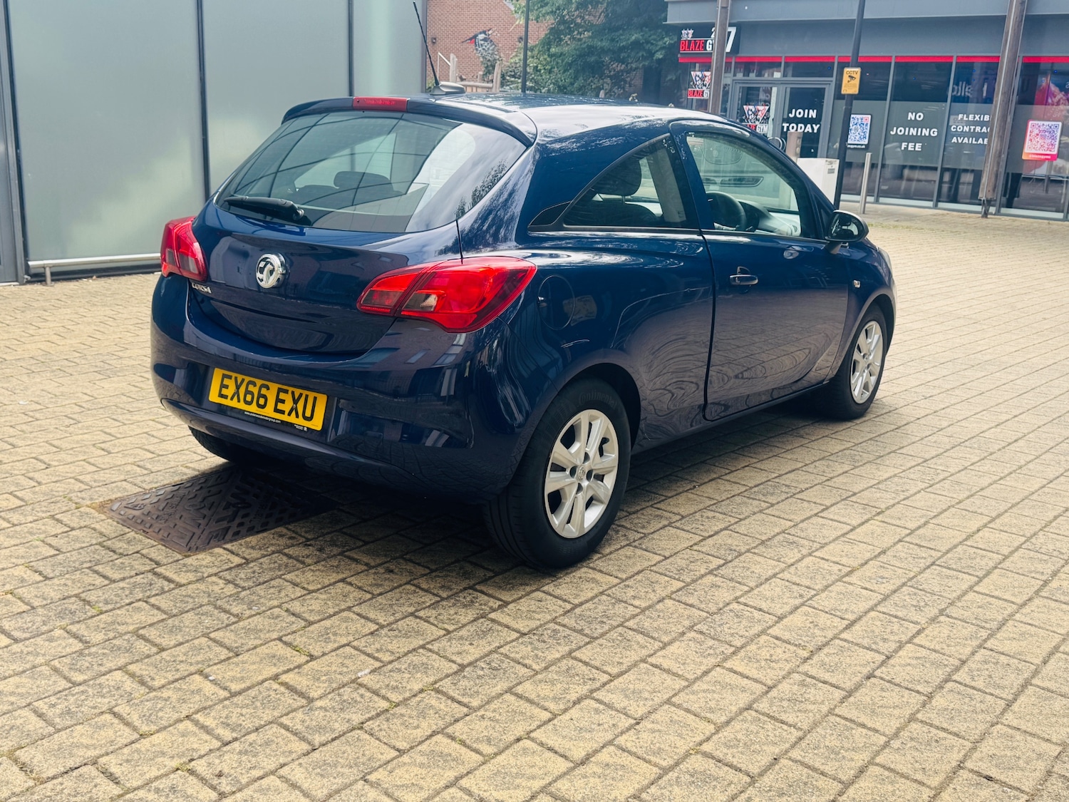Used Vauxhall Corsa 2016 for sale - 76127121: Photo 7