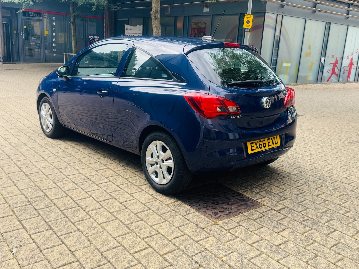 Used Vauxhall Corsa 2016 for sale - 76127121: Photo 8