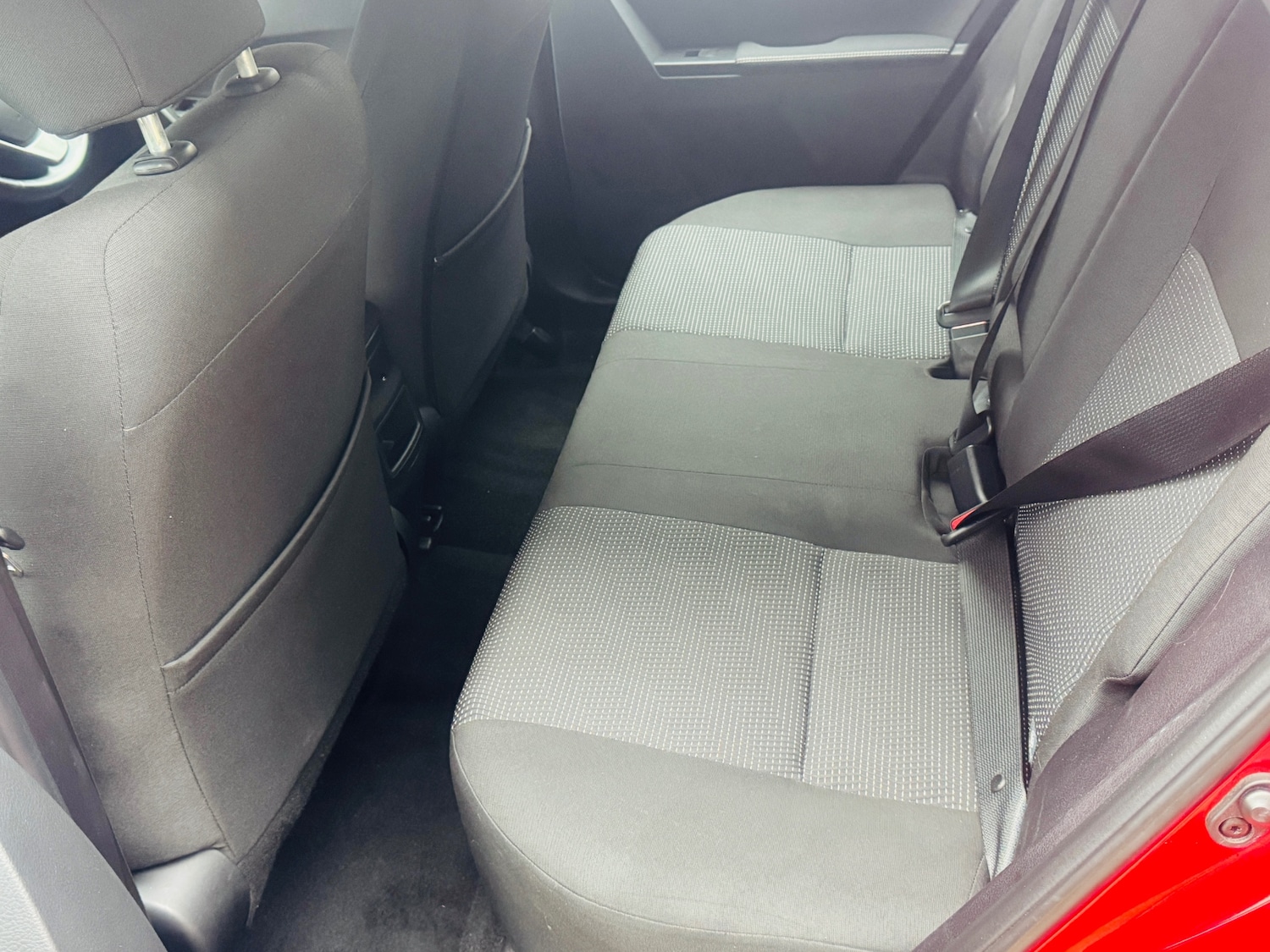 Used Toyota Auris 2013 for sale - 76589761: Photo 21