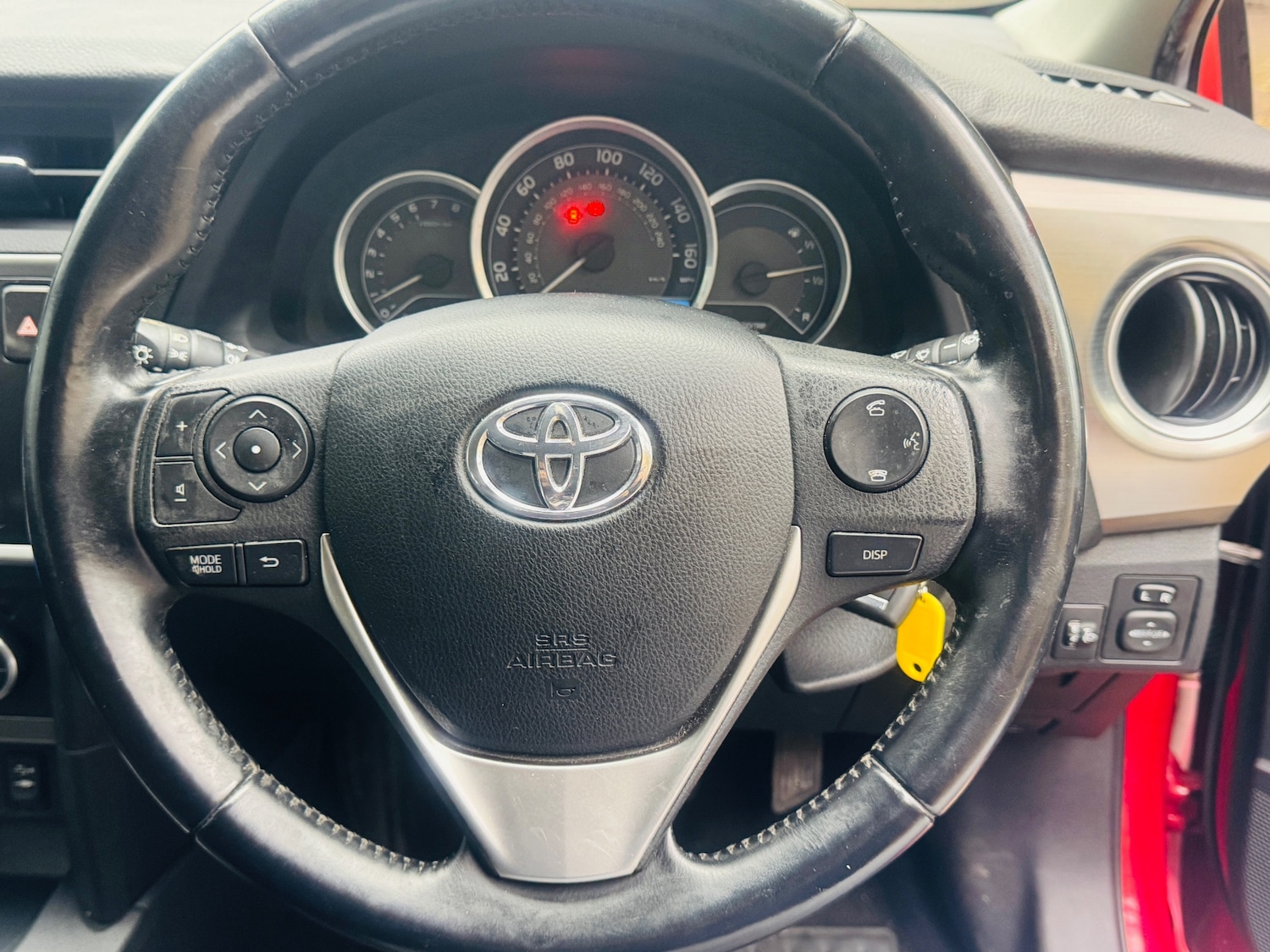 Used Toyota Auris 2013 for sale - 76589761: Photo 24