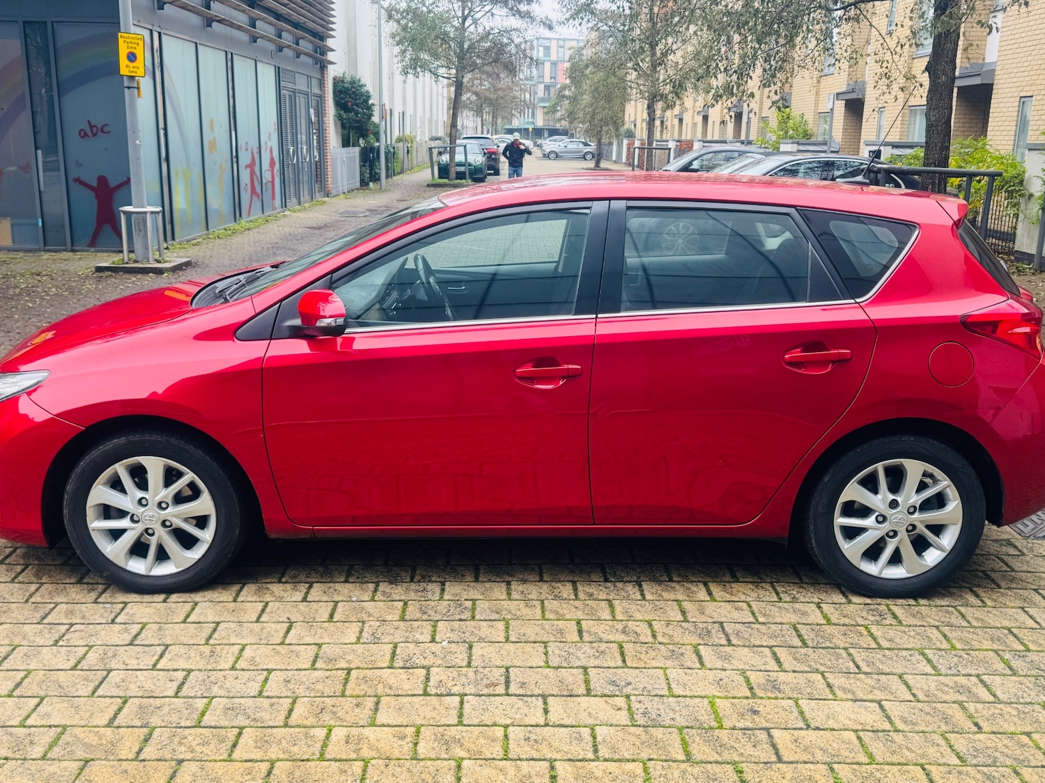 Used Toyota Auris 2013 for sale - 76589761: Photo 4