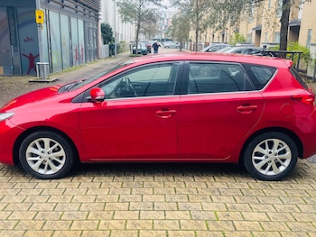 Used Toyota Auris 2013 for sale - 76589761: Photo