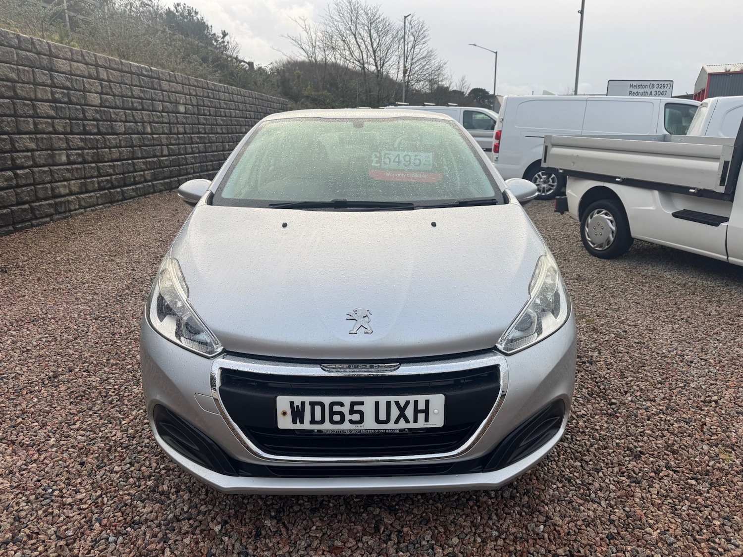 Used Peugeot 208 2015 for sale - 76710452: Photo 4