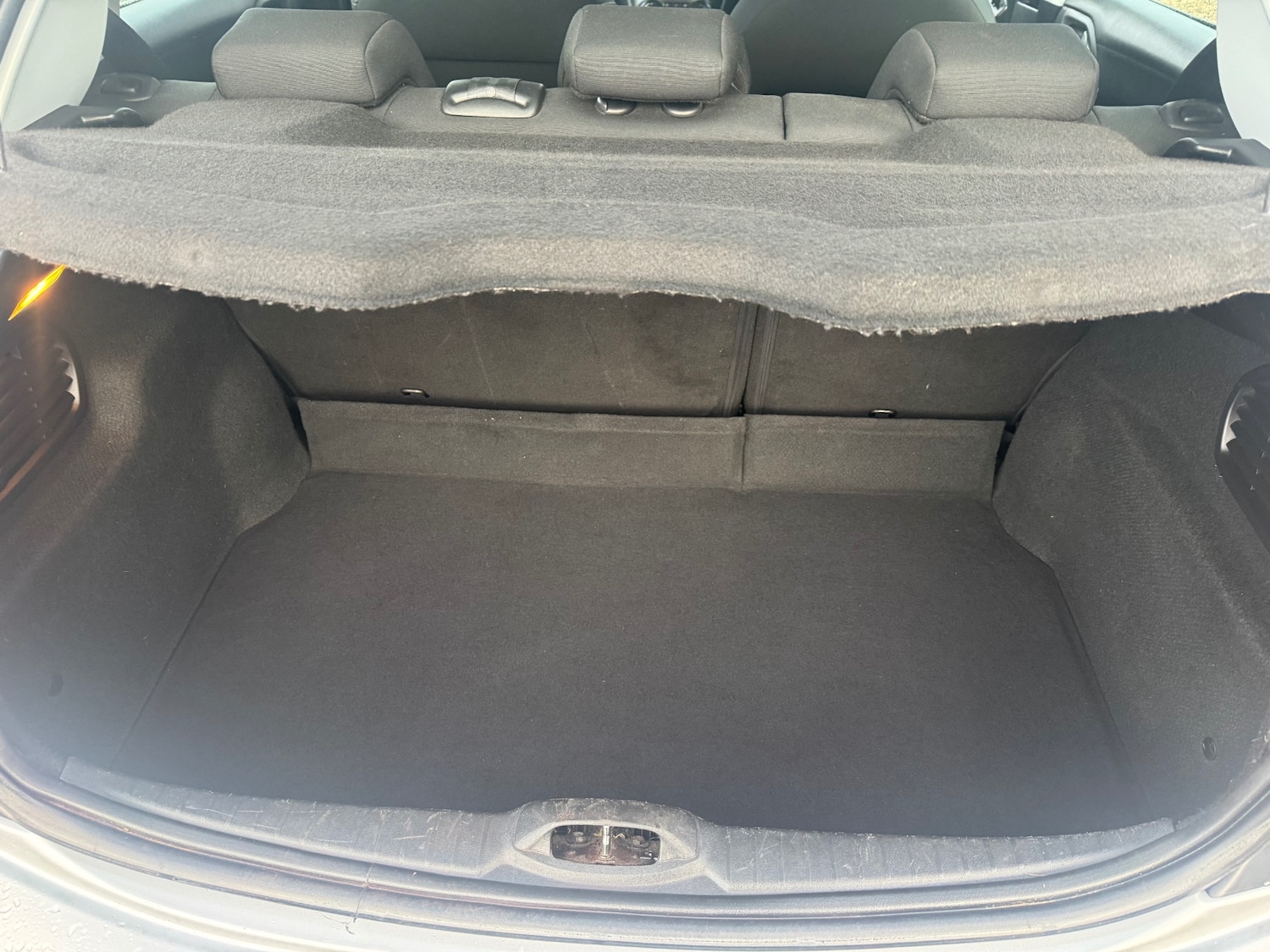 Used Peugeot 208 2015 for sale - 76710452: Photo 9