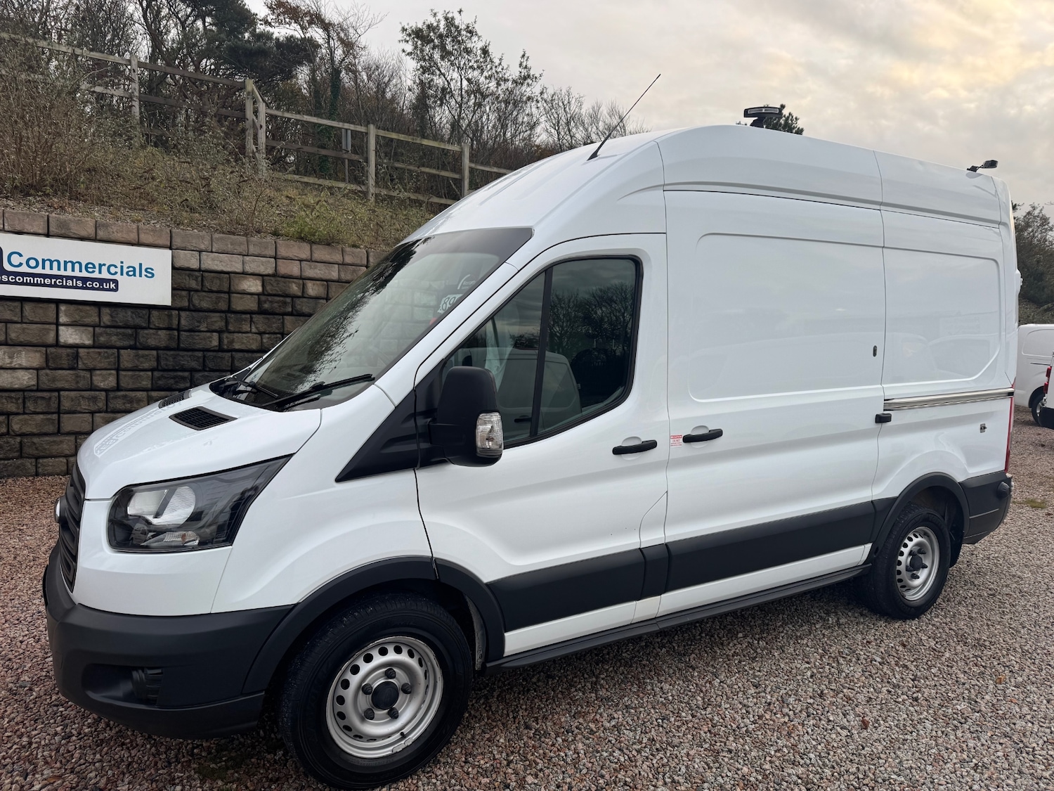 Used Ford Transit 2018 for sale - 76625780: Photo 1