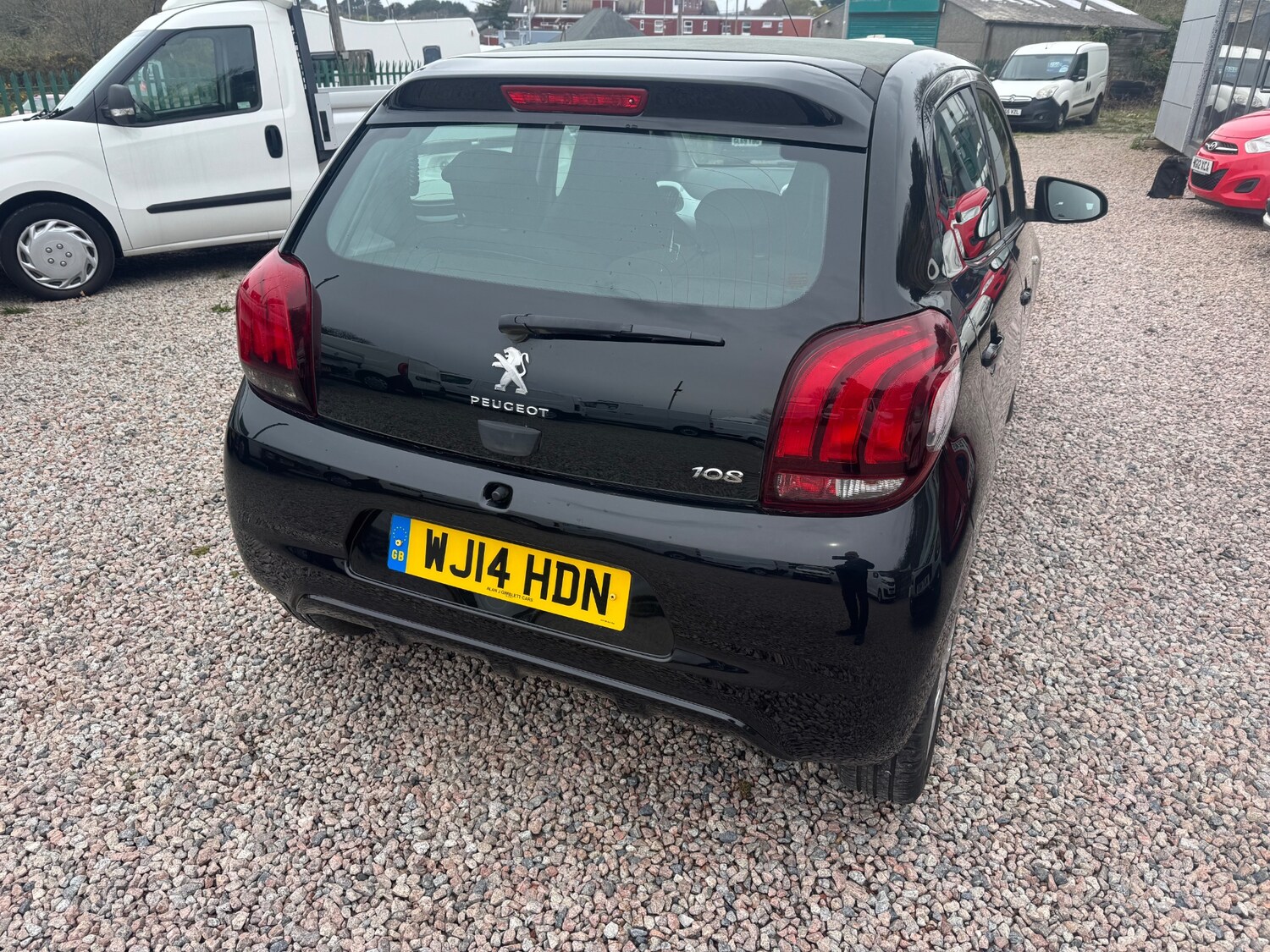 Used Peugeot 108 2014 for sale - 78166447: Photo 5