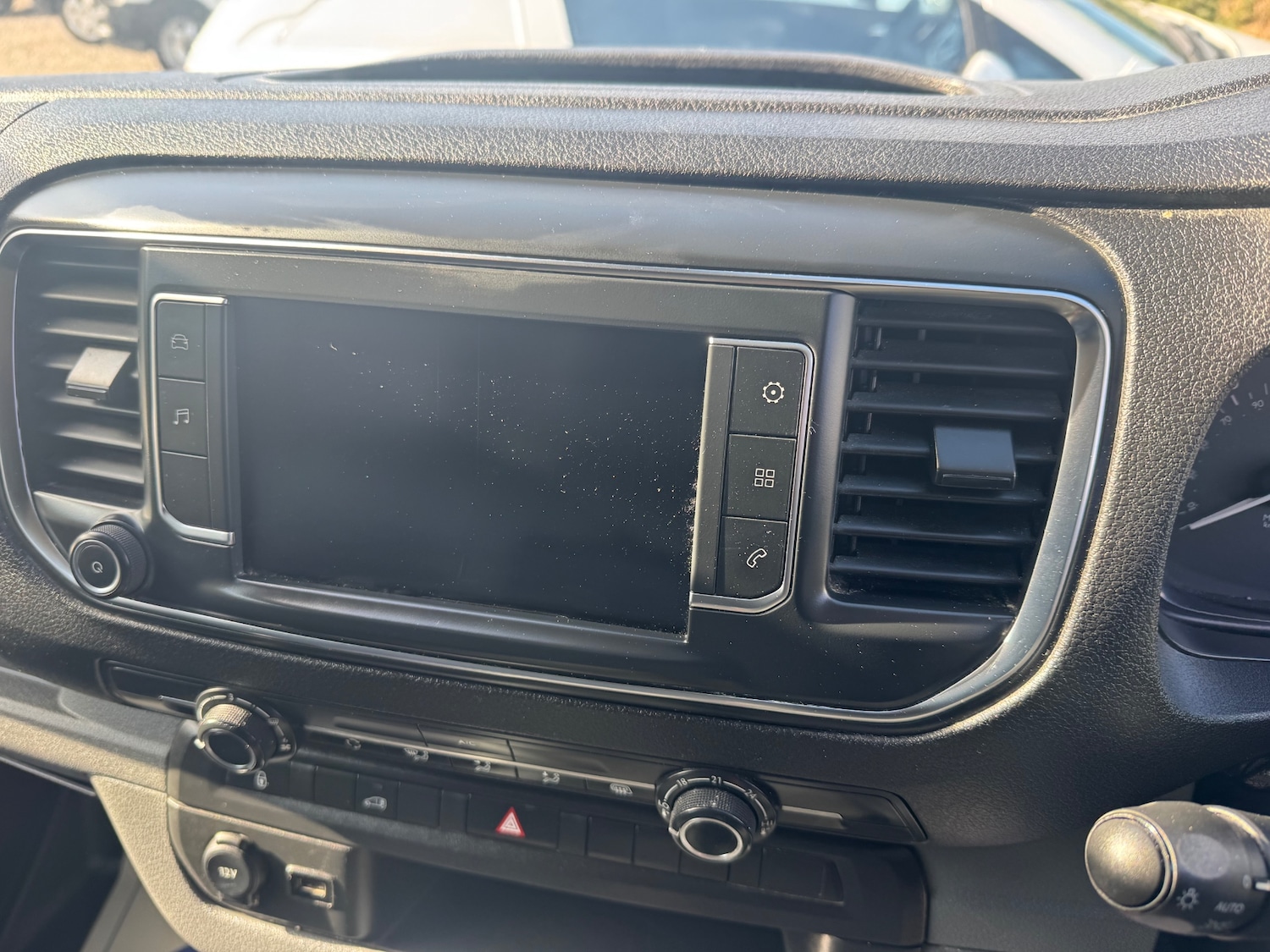 Used Peugeot Expert 2020 for sale - 76027840: Photo 18