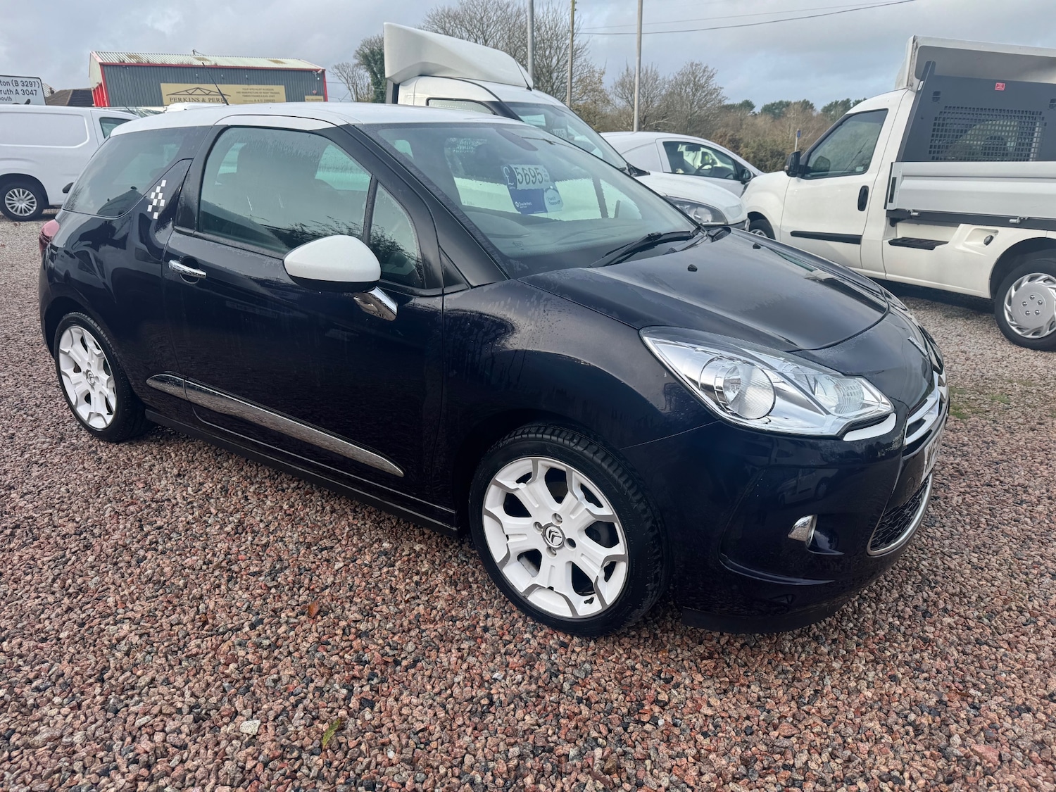 Used Citroen DS3 2015 for sale - 76559727: Photo 3