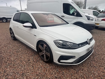 Used Volkswagen Golf 2017 for sale - 77416971: Photo