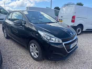 Used Peugeot 208 2016 for sale - 78422792: Photo