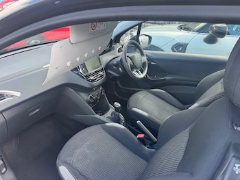 Used Peugeot 208 2016 for sale - 78422792: Photo