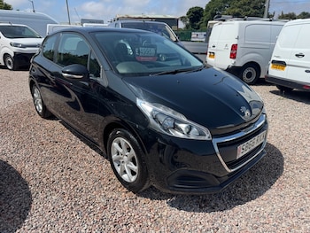 Used Peugeot 208 2016 for sale - 79272364: Photo