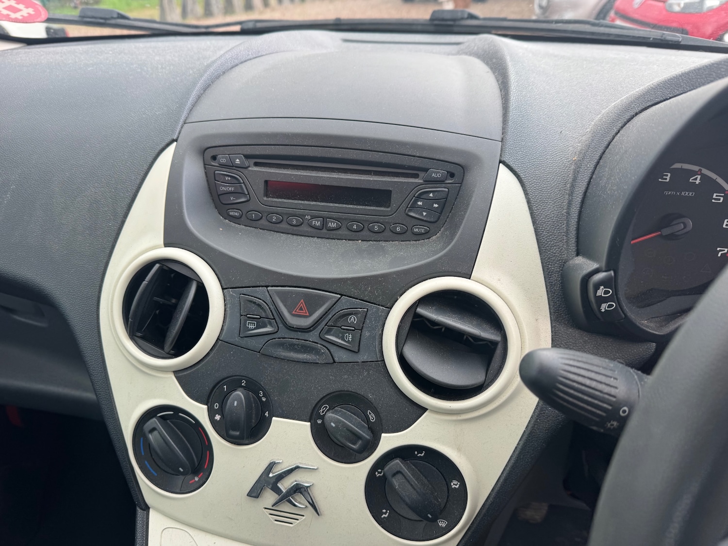 Used Ford Ka 2014 for sale - 76560157: Photo 6