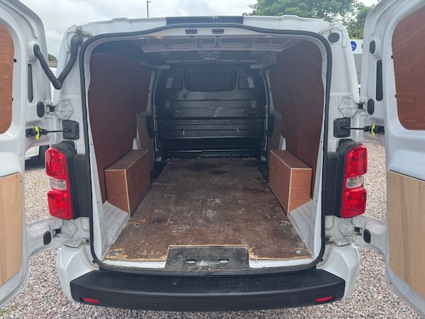 Used Vauxhall Vivaro 2023 for sale - 75333016: Photo 5