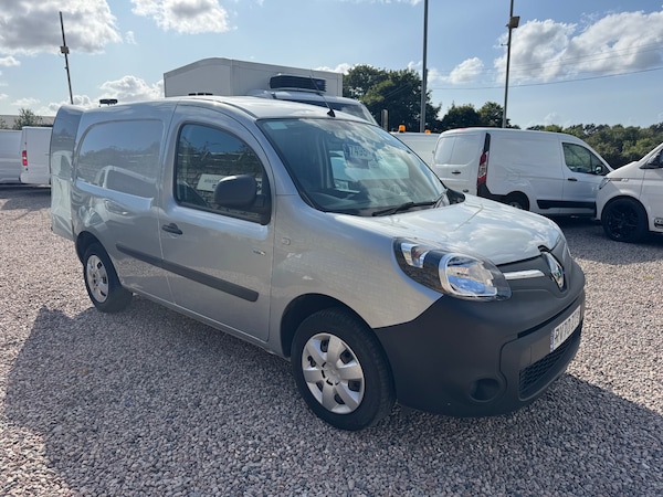 Used Renault Kangoo 2020 for sale - 75151900: Photo 2