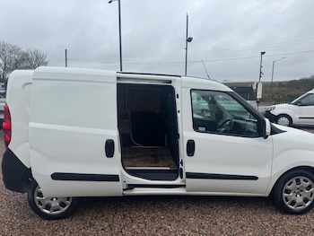 Used Fiat Doblo 2018 for sale - 78736632: Photo
