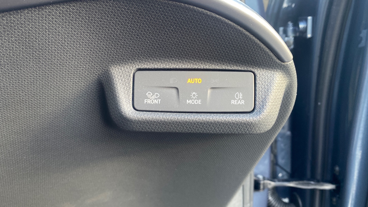 Used Cupra Tavascan 2025 for sale - 76598842: Photo 29