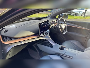 Used Cupra Tavascan 2025 for sale - 76598842: Photo