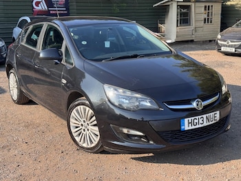 Used Vauxhall Astra 2013 for sale - 79362406: Photo
