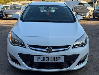 Used Vauxhall Astra 2013 for sale - 78348441: Photo