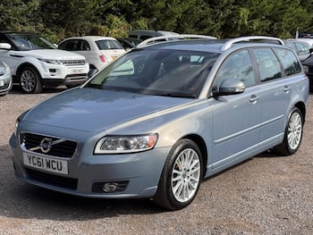 Used Volvo V50 2011 for sale - 79807802: Photo