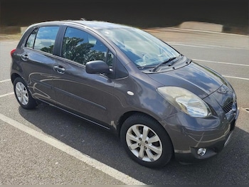 Used Toyota Yaris 2011 for sale - 78661459: Photo