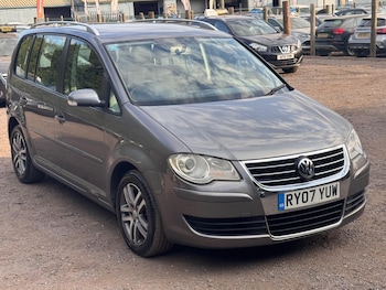 Used Volkswagen Touran 2007 for sale - 79279993: Photo