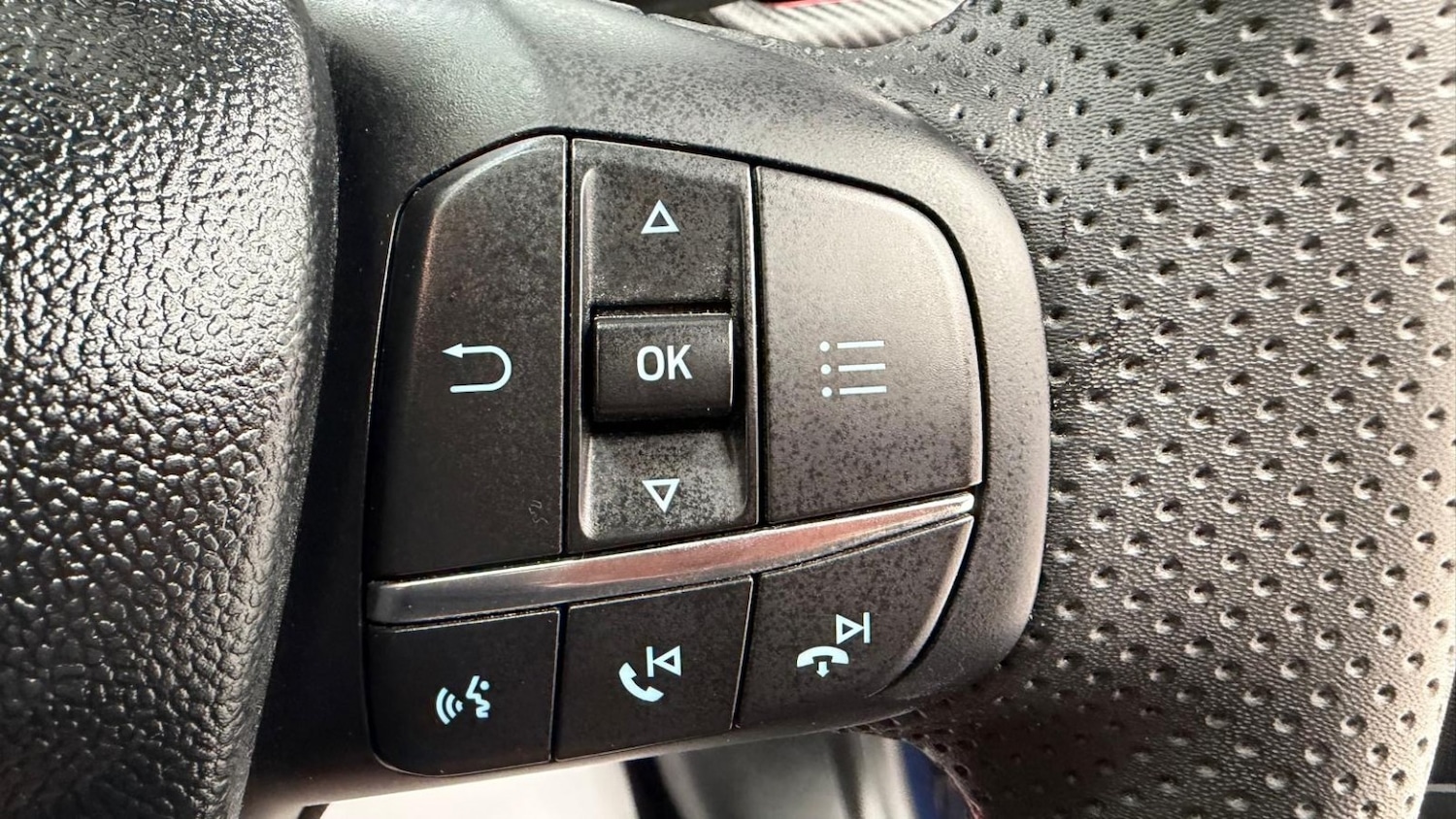 Used Ford Puma 2023 for sale - 77056620: Photo 39