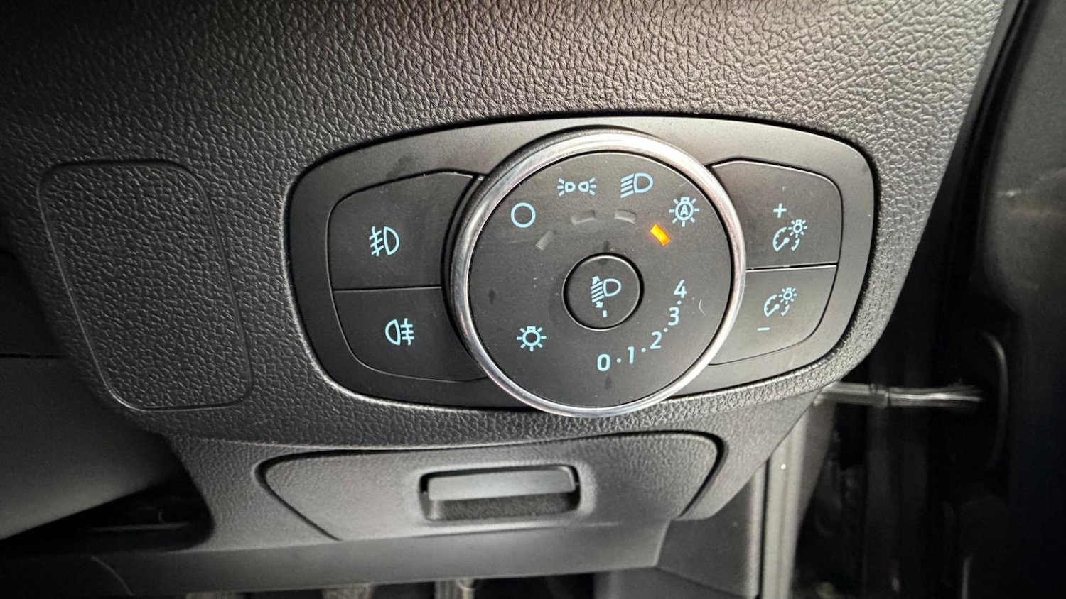 Used Ford Focus 2019 for sale - 76931424: Photo 64