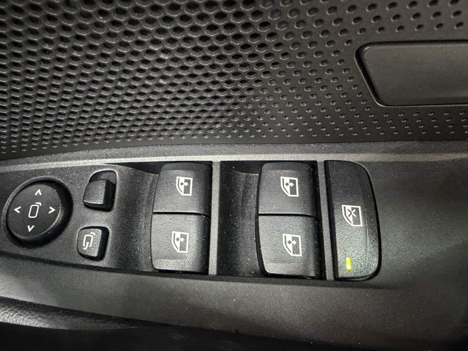 Used BMW i4 2023 for sale - 77417196: Photo 51