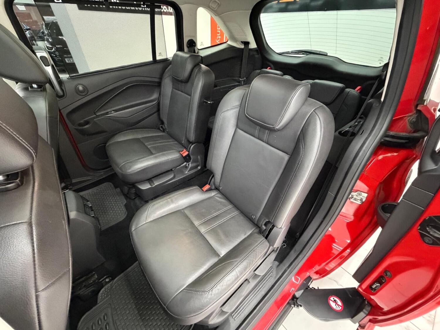Used Ford Grand C-Max 2016 for sale - 76358160: Photo 44