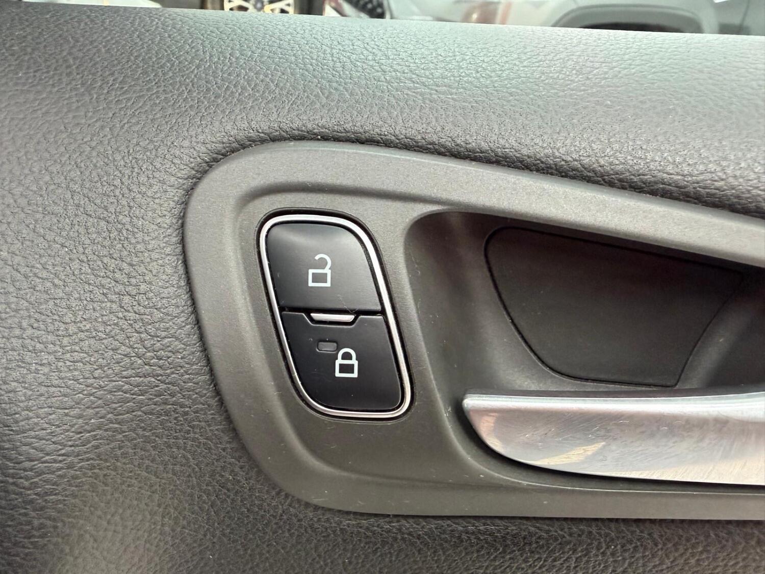 Used Ford Grand C-Max 2016 for sale - 76358160: Photo 66